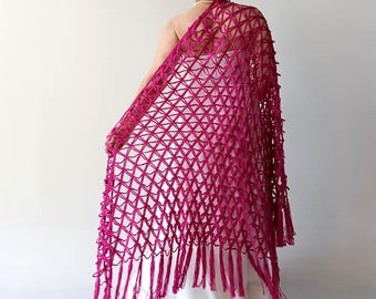 Chal de noche fucsia, chal rosa fucsia con flecos, pareo de malla hecho a mano.
