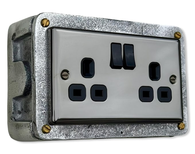 Double Mirror FinishDouble Switched 13A Power Socket 230V 2 Gang 2G Socket Cast Metal Conduit Switch Industrial - BS EN Approved Vintage
