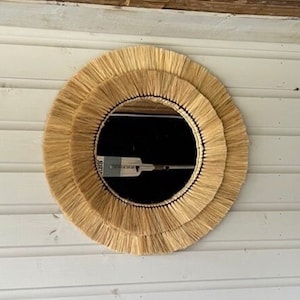 Maxlume ~ Handmade Round Wall Glass Mirror double contour cane raffia for an ultra trendy decoration | made by hand | 22 Inch