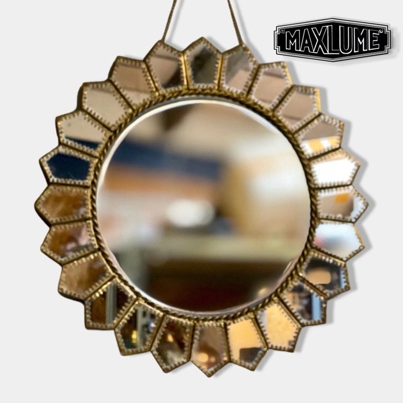 Maxlume Handmade Round Flowering Wall Glass Mirror & Antique Brass image 3