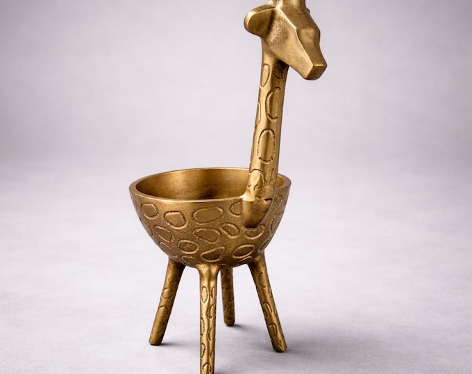 Giraffe Solid Cast Brass Metal Planter Pot for Succulents & Plants