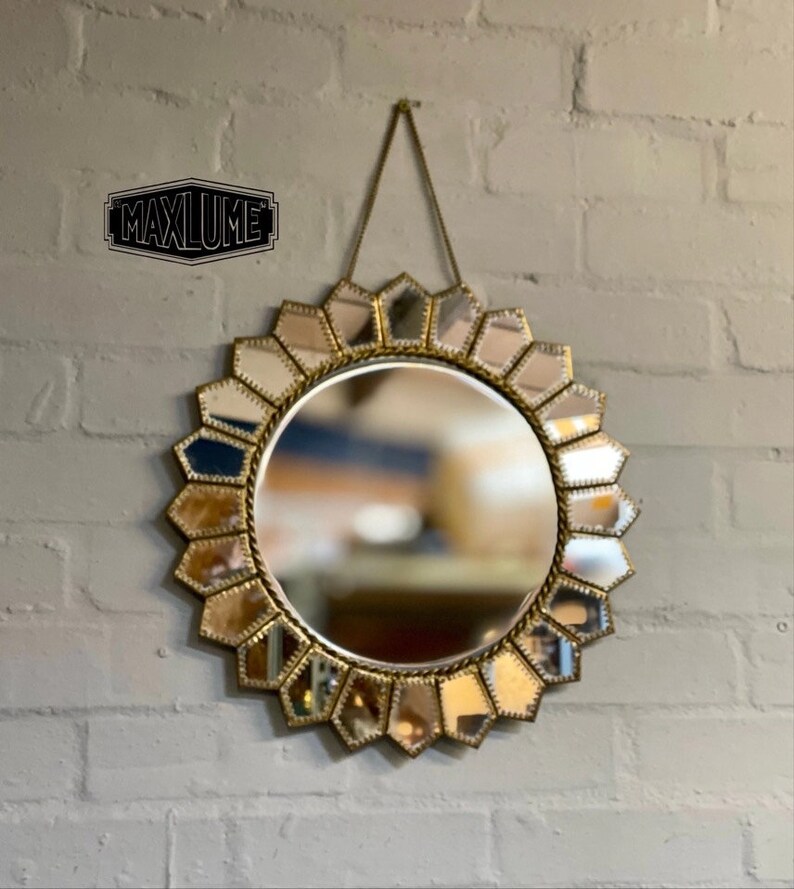 Maxlume Handmade Round Flowering Wall Glass Mirror & Antique Brass image 4