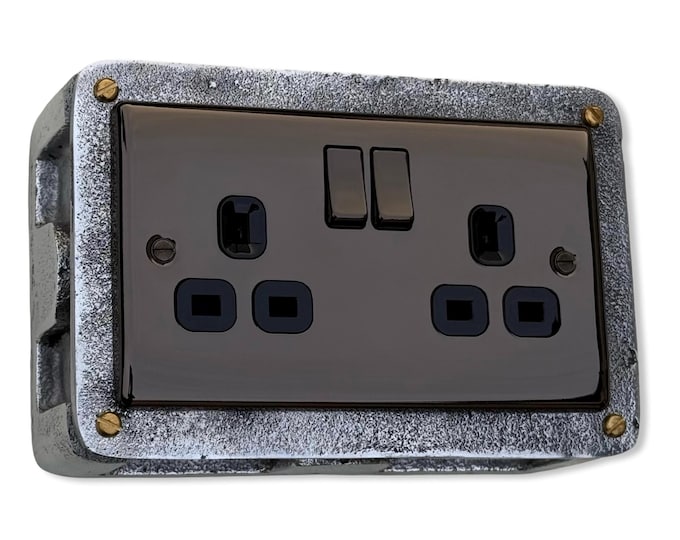 Black Nickel Double Switched 13A Power Socket 230V 13A 2 Gang 2G Solid Cast Metal Conduit Switch Industrial