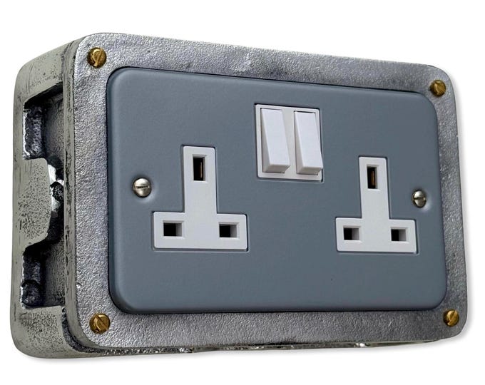 Grey Metal Clad Double Switched 13A Power Socket 230V 2 Gang 2G Cast Metal Industrial Conduit