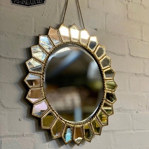 Maxlume Handmade Round Flowering Wall Glass Mirror & Antique Brass image 5