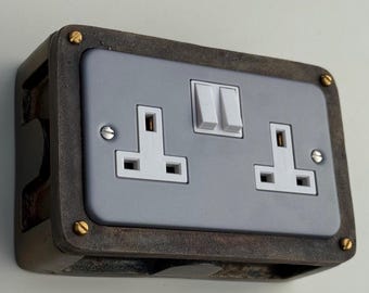 Grey Metal Clad Double Switched 13A Power Socket 230V 2 Gang 2G Socket Antique Brass Conduit Switch Industrial