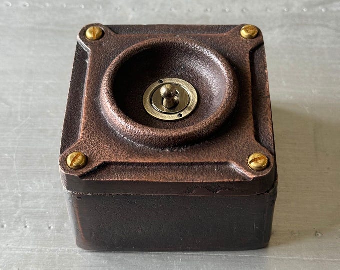 Single Gang Antique Copper Solid Cast Metal Conduit Light Switch Industrial 2 Way