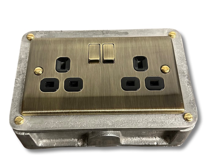 Antique Brass Double Switched 13A Power Socket 230V 13A 2 Gang 2G  Solid Cast Metal Conduit Switch Industrial - BS EN Approved