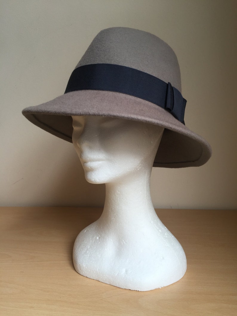 Womens and Mens Felt Trilby Fedora Hat, Classic Hat, Winter Hat, Grey Felt Fedora Hat With Dark Grey Petersham Band and Bow image 2