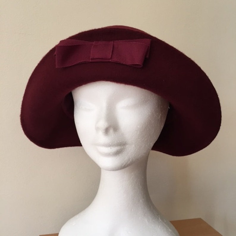 1920s Style Wine Felt Cloche Hat, Winter Cloche Hat, Retro Cloche, Vintage Inspired Hat, Flapper Hat, Art Deco Hat image 2