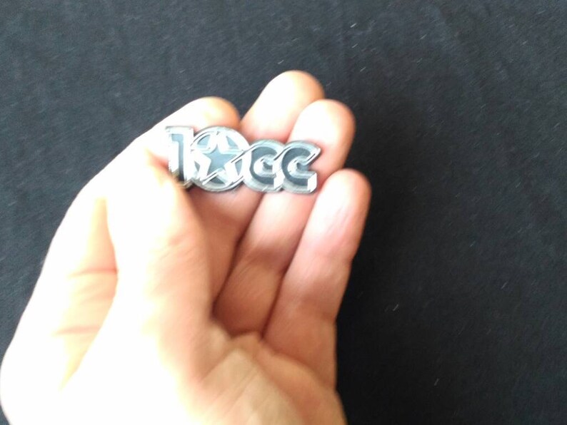 10cc vintage 80s plastic pin For your collection vintage relic of the legendary 10cc Amazing gift for fans of vintage items 80s.