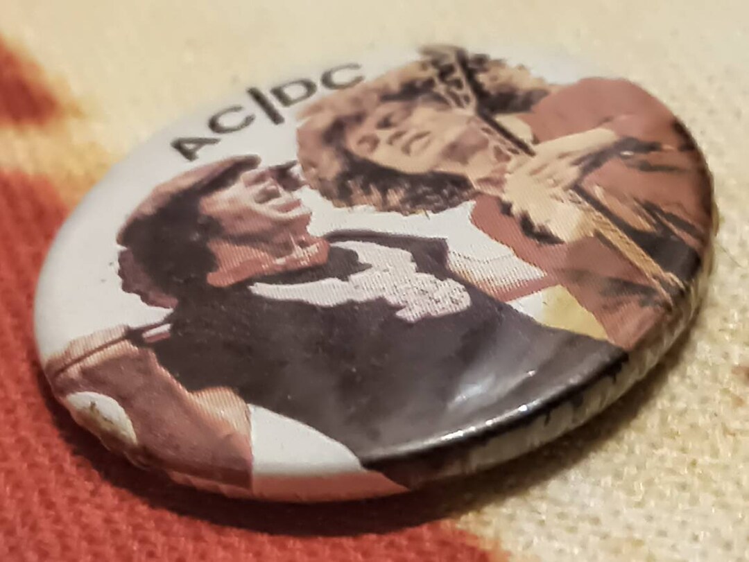 AC DC Vintage 80s Pin Angus & Brian, Extra Rare Item for Real ...