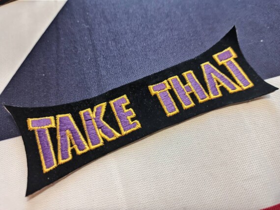 Take that vintage patch 90s embroidered on velvet… - image 8