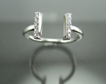 White Gold and Diamond Open Bar Ring- 14K White Gold Pave Diamond T Ring- White Gold Pave Diamond Open Midi Ring- Diamond Bar Pinky Ring