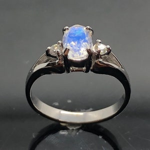 Moonstone Engagement Ring 14K White Gold Rainbow Moonstone - Etsy