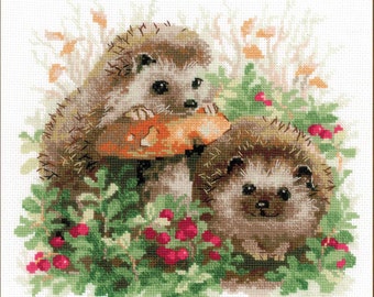 Cross Stitch Kit by Riolis - Hedgehogs In Cranberries