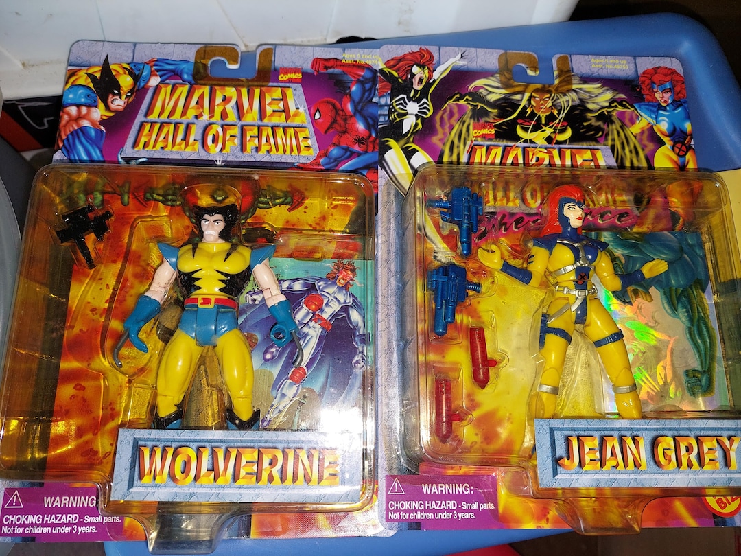 Toybiz X-men Wolverine and Jean Grey LOT Marvel Hall of Fame