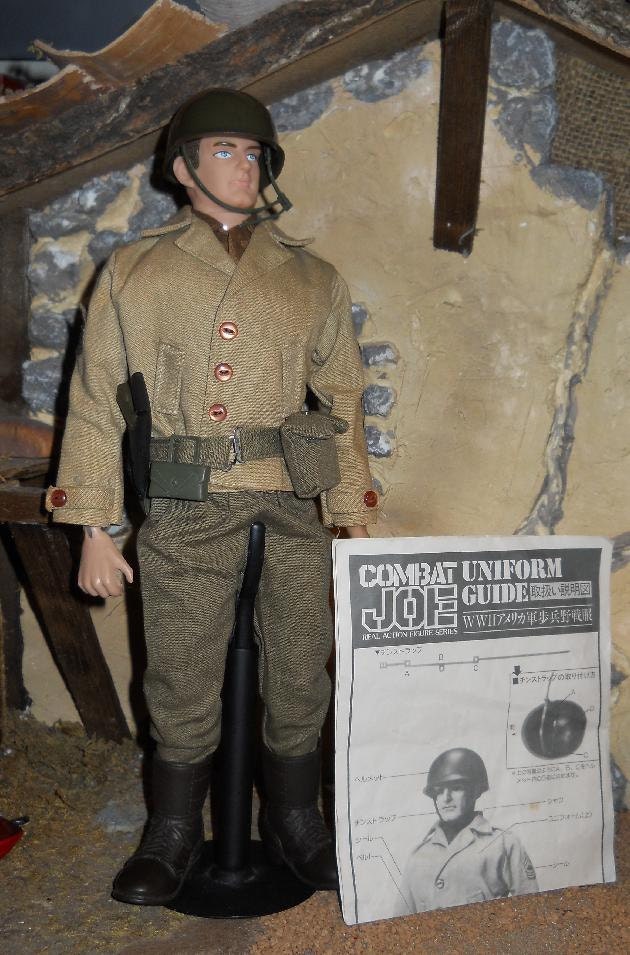 GI JOE ジーアイジョー　 アメリカ陸軍　軍人人形　沖縄戦 Amazon.com: GI Joe Year 2002 LIFE Historical Edition 12 Inch