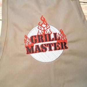 Embroidered Men&#39;s Grill Master Apron|BBQ Apron|Dad&#39;s Barbeque Grill Apron|Father&#39;s Day Gift|Personalized Apron|Chef Apron