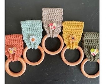 Crocheted Towel Holder, Many Colors to Choose From, Kitchen Towel Hanger, Wooden Ring Towel Holder, Kitchen Accessories, Kitchen Decoration