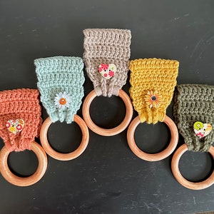 Crocheted Towel Holder, Many Colors to Choose From, Kitchen Towel Hanger, Wooden Ring Towel Holder, Kitchen Accessories, Kitchen Decoration