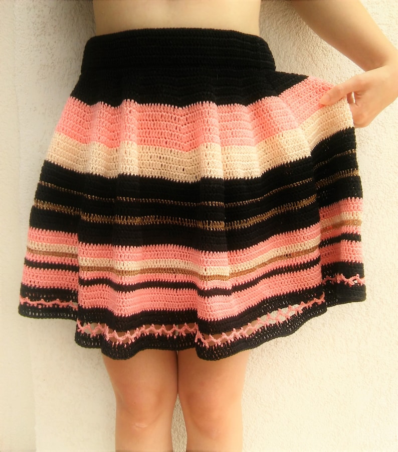 Crochet Skater Skirt Pattern image 4