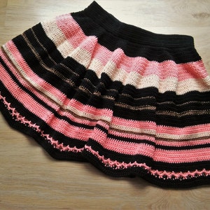 Crochet Skater Skirt Pattern image 2