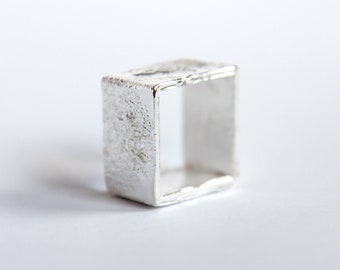 Silver Square Statement Ring SQUAREish. Melted texture silver ring made of recycled silver. Bold statement handmade ring. Unisex ring