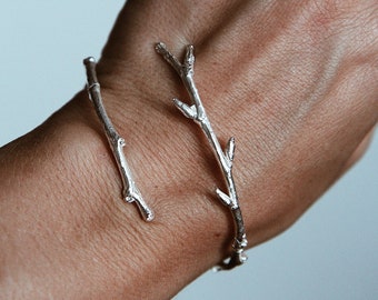 Botanical Silver twig bracelet. Recycled silver handmade botanical jewelry. Twig silver jewellery. Statement bracelet. Gift for her