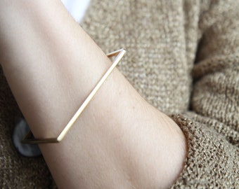 Square modern bangle gold bracelet - gold bracelet femme - anniversary gift jewelry