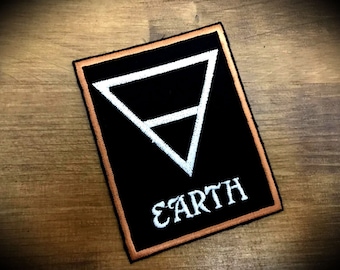 Toppa ricamata elemento Terra - pagano paganesimo ricamo strega rituale magia stregoneria stregone forza ricamo elementali acqua fuoco aria