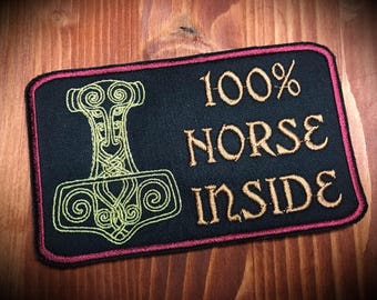 Broderad lapp "100% Norse Inside" - Wiccan hedendom broderi häxritual magi häxkonst trollkarl nordisk mytologi