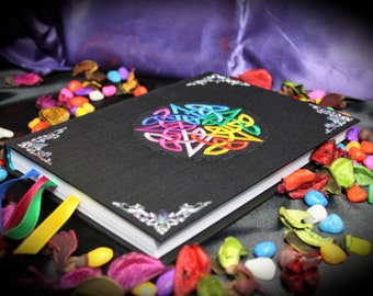 Book of shadows / Diary "Celtic Rainbow Pentacle" paganism pagan symbolism wicca handcrafted journal wizardry