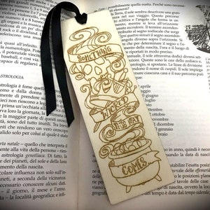 Vertical wooden bookmark "Fantasy" - Esotericism Witch Witchcraft Wicca Wiccan Pagan Paganism Esoterism Occult Reading Book Crown Cauldron