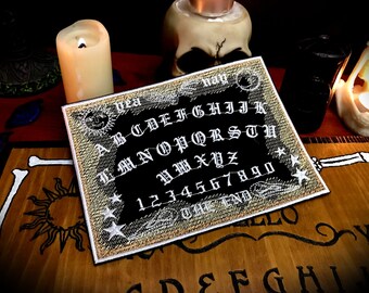 Parche bordado autopegado "Spirit Board" - wicca wicca paganismo bordado bruja ritual mágico hechicero ouija