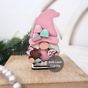 Weihnachten Süßigkeiten Gnome SVG Laser Cut Datei für Glowforge oder Laser Cutter, 4"Holz Gnom mit Lebkuchenmädchen, Minze & Gumdrop Hut