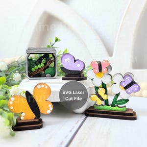 Conjunto de pequeños gnomos mariposa (archivo SVG para Glowforge o cortadora láser), adornos en miniatura para estantes, ideales para primavera o verano.