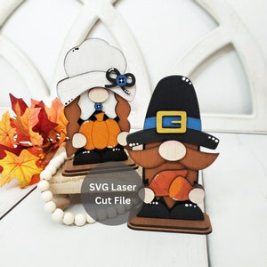 Juego de archivos SVG de gnomos peregrinos cortados con láser para cortadora láser o Glowforge, pareja de gnomos de Acción de Gracias de madera de pie para decoración de mesa de otoño