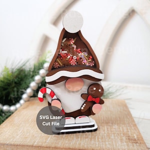 Lebkuchen Wichtel Schüttler SVG Laser Cut Datei für Glowforge oder Laser Cutter, 4 "Holz Wichtel mit Zuckerstange für Urlaub Shelf Sitter