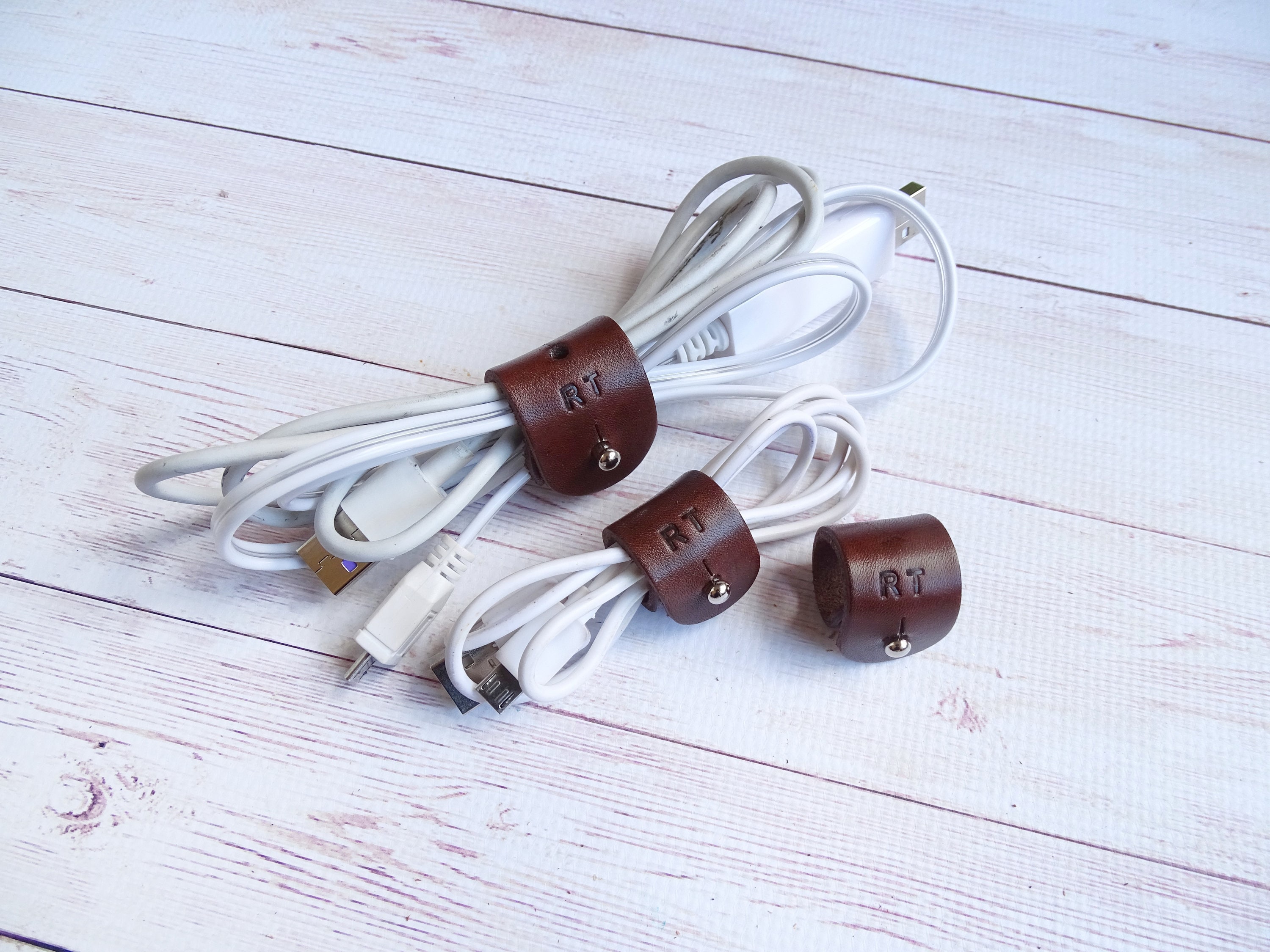Personalized Cord Organizer - Leather Wire Organizer - Cable Keeper -…