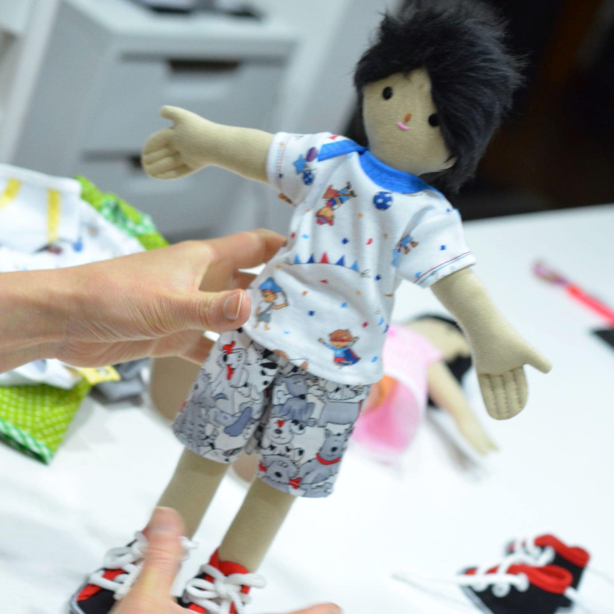 解剖学的に正確な男の子の人形：手作りの知育玩具 - Etsy 日本