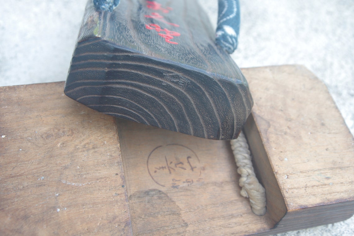 wooden zori