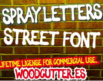 Spray Letters Font