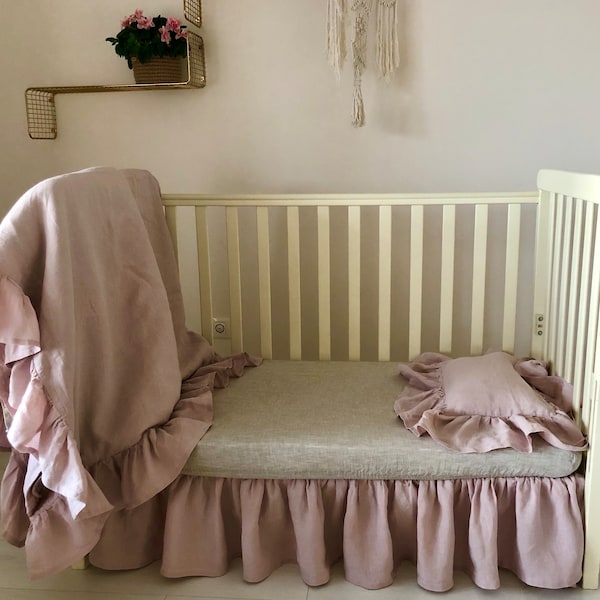 Jupe de lit de lin en lin froncée 28X52" - pépinière de lin - cadeau de bébé lin naturel - jupe de lit de ferme ferme poussière volant - décor de chambre de bébé