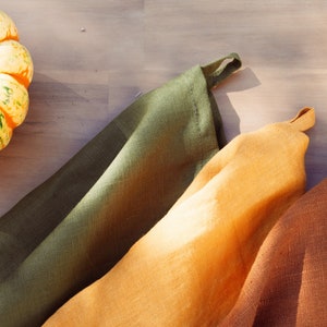 2pcs Linen Tea Towels in Vibrant Colors Kitchen Linen Towel Gift Fall Decor image 3