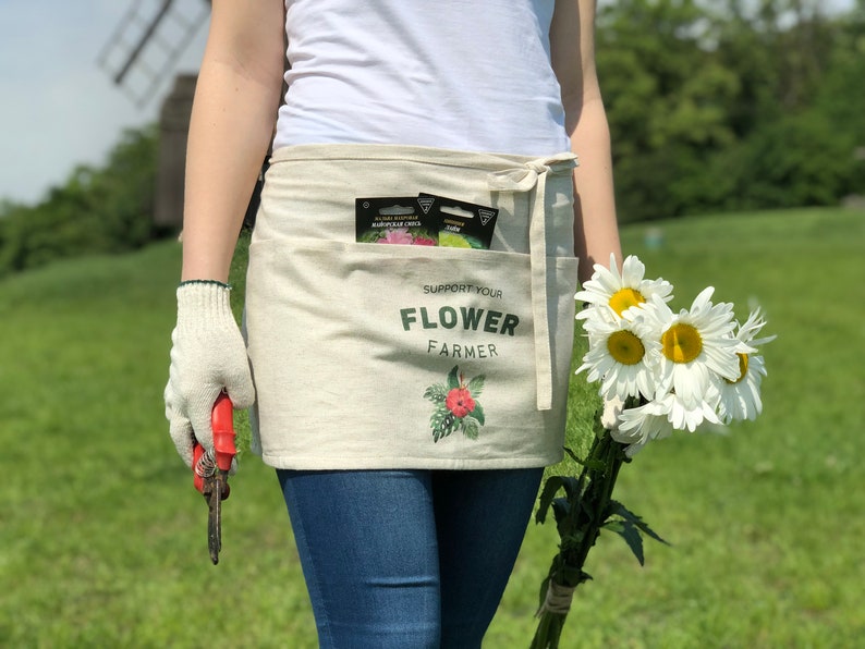 Half Gardening Apron Pinafore with Print and Multiple Pockets Florist Linen Apron