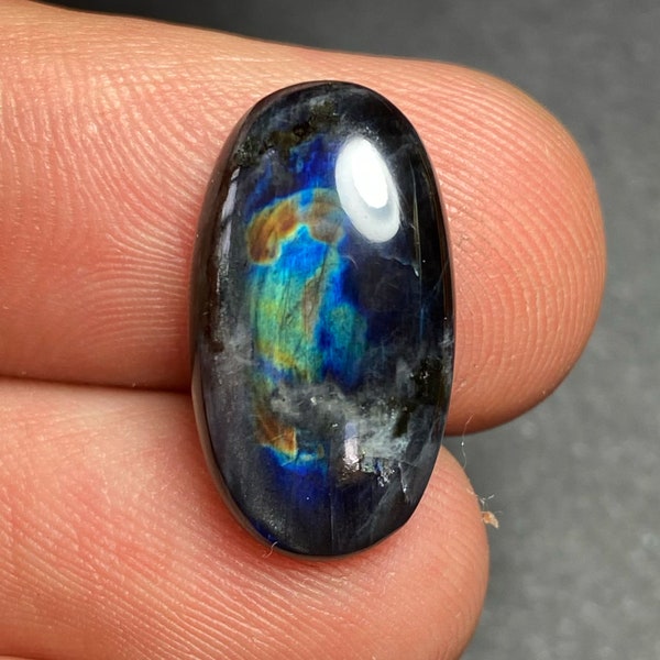 Spectrolite, Cabochon - Finland -  9.8ct