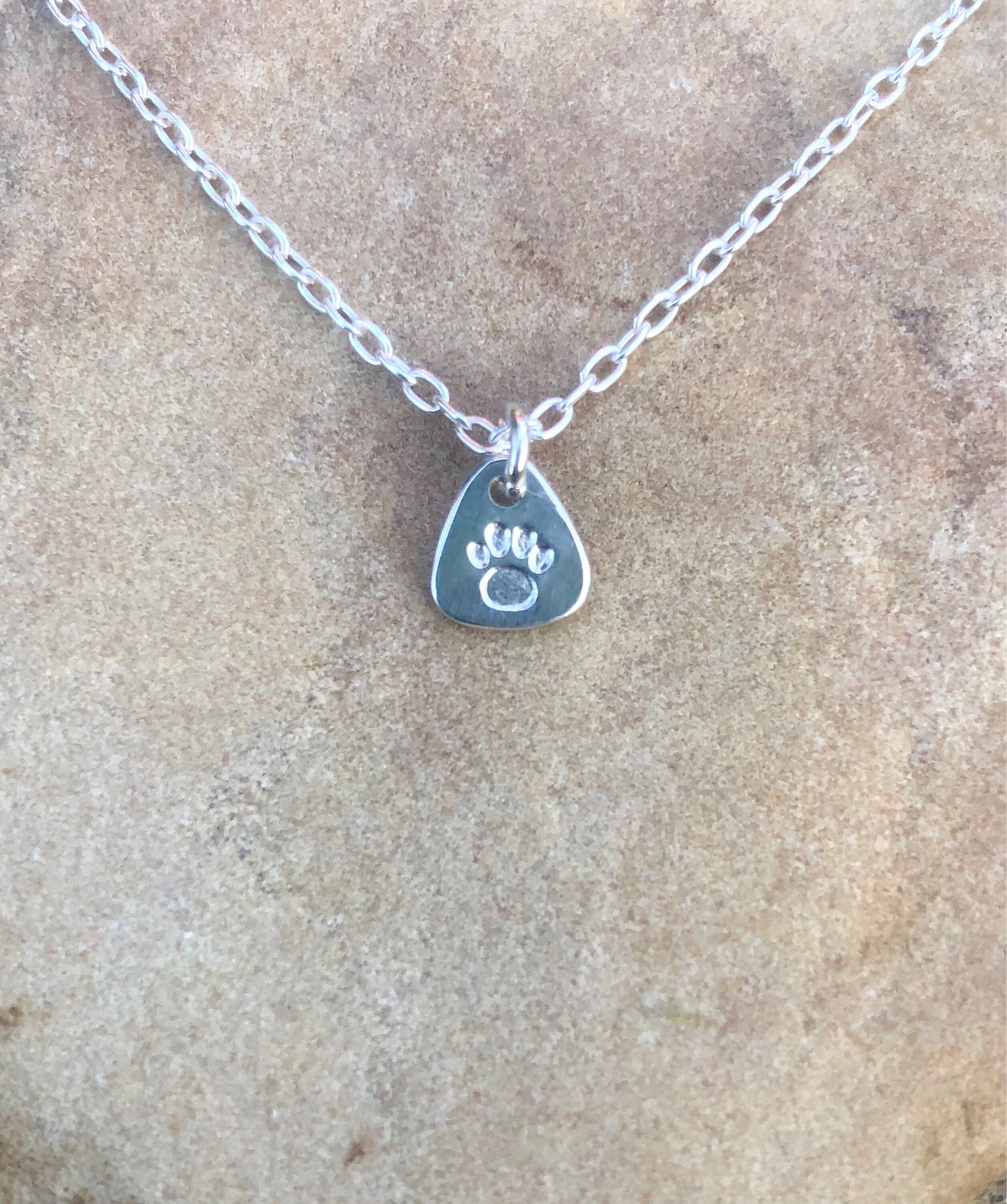 dog-paw-print-necklace-handmade-silver-animal-necklace-small-paw
