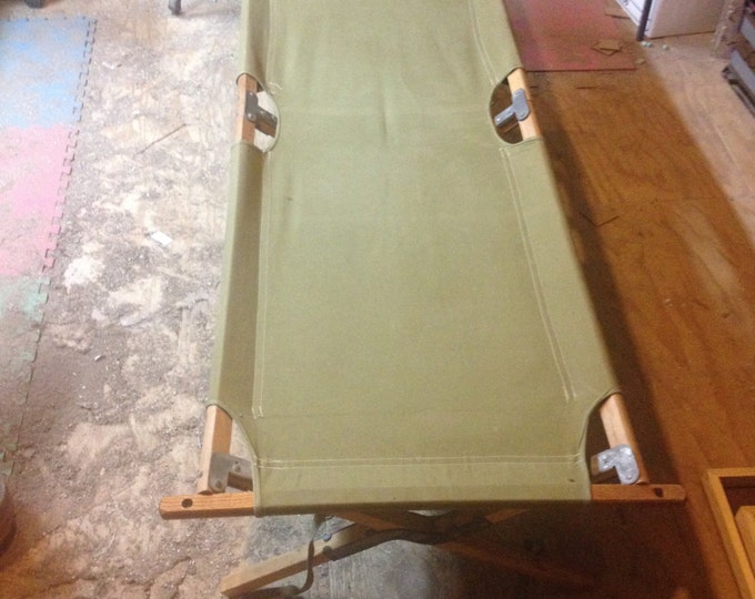 1947 Pratt Mfg. Co. Military Style Cot Canvas and Wood Folding Army Cot