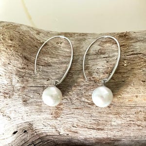 Edison Pearl Earrings - Beautiful Edison Pearl Loop style earrings -Perfect  Wedding jewelry